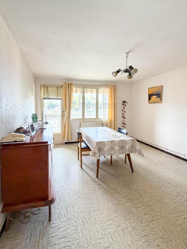 Appartement - 67 m² - 4 pièces