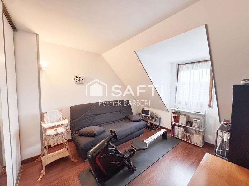 Maison - 146 m² - 6 pièces