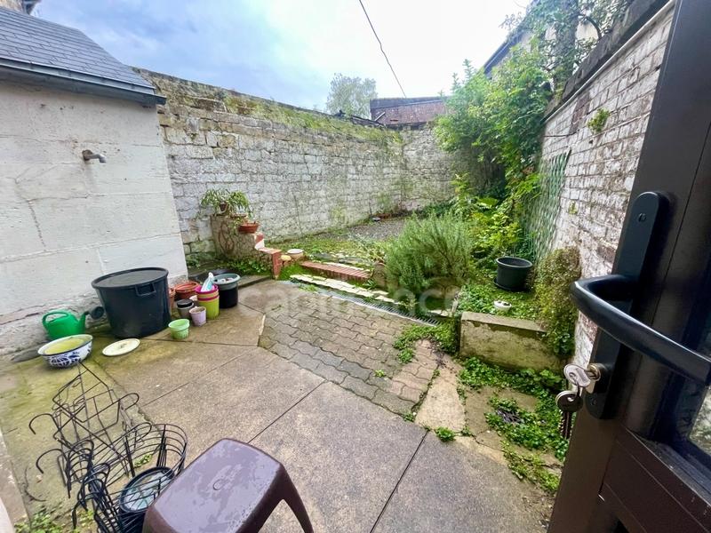 Maison - 93 m² - 5 pièces