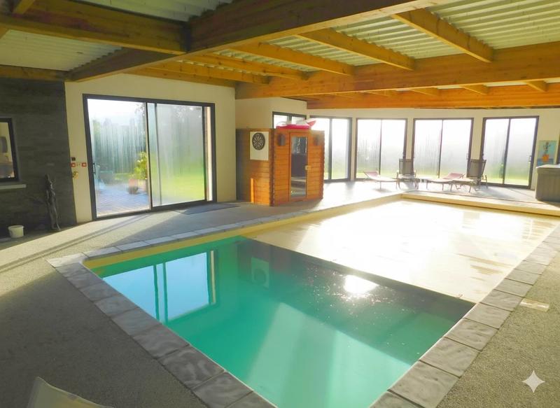 Maison - 181 m² - 6 pièces