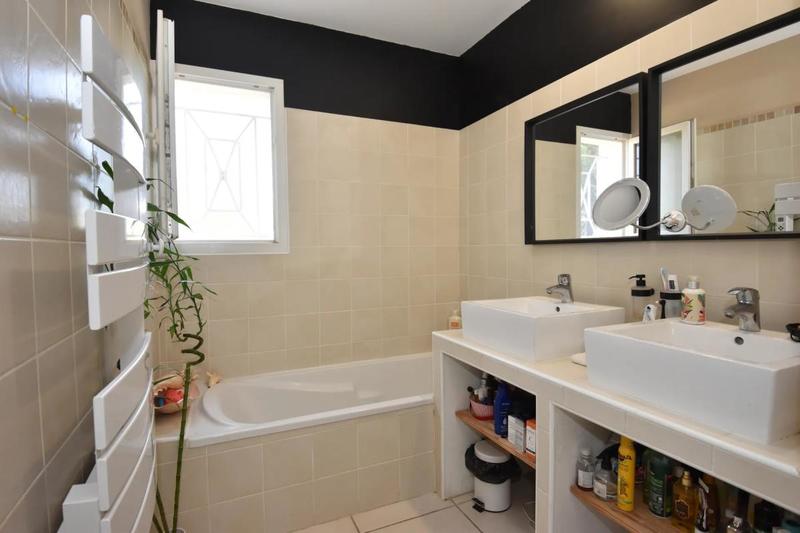 Appartement - 117 m² - 4 pièces