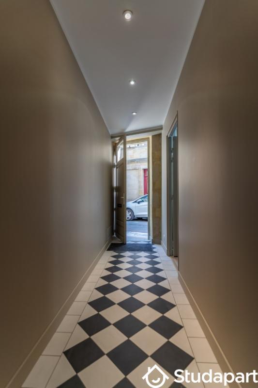 Chambre - 13 m² - 1 pièce