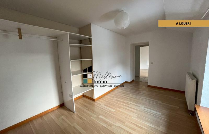 Appartement - 81 m² - 3 pièces