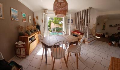 Maison - 84 m² - 4 pièces