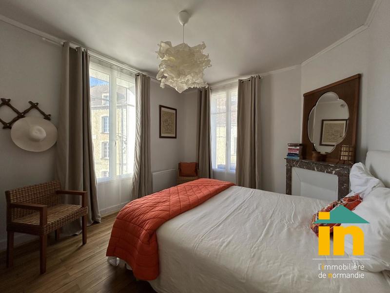 Maison de ville - 172 m² - 7 pièces