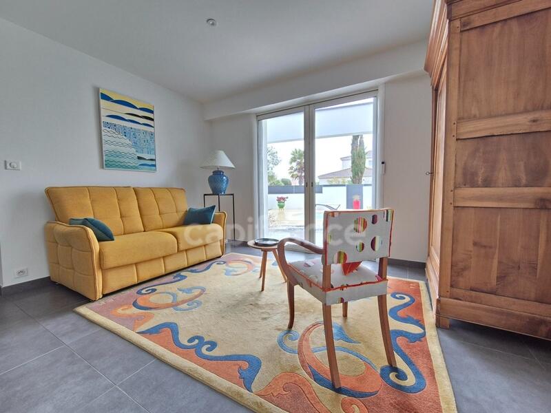 Maison - 180 m² - 5 pièces