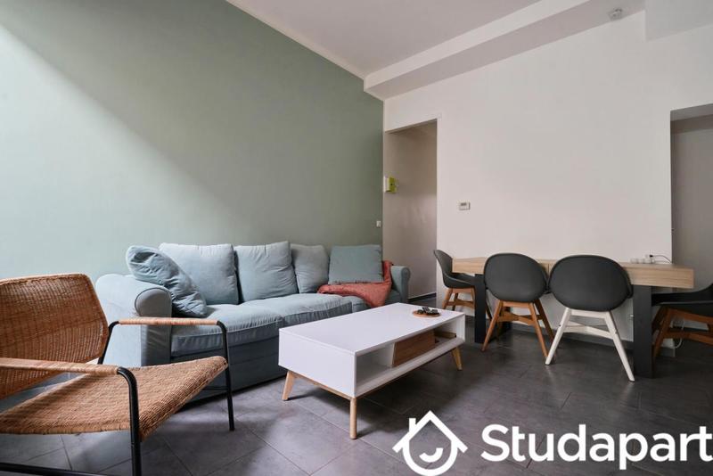 Chambre - 15 m² - 1 pièce