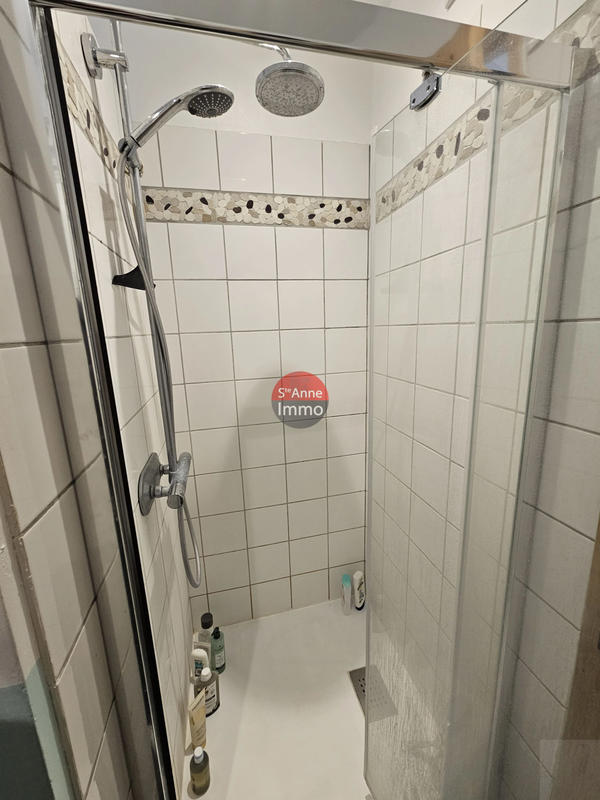 Maison - 80 m² - 5 pièces