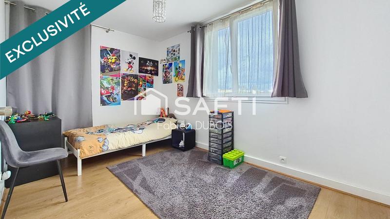 Appartement - 82 m² - 5 pièces