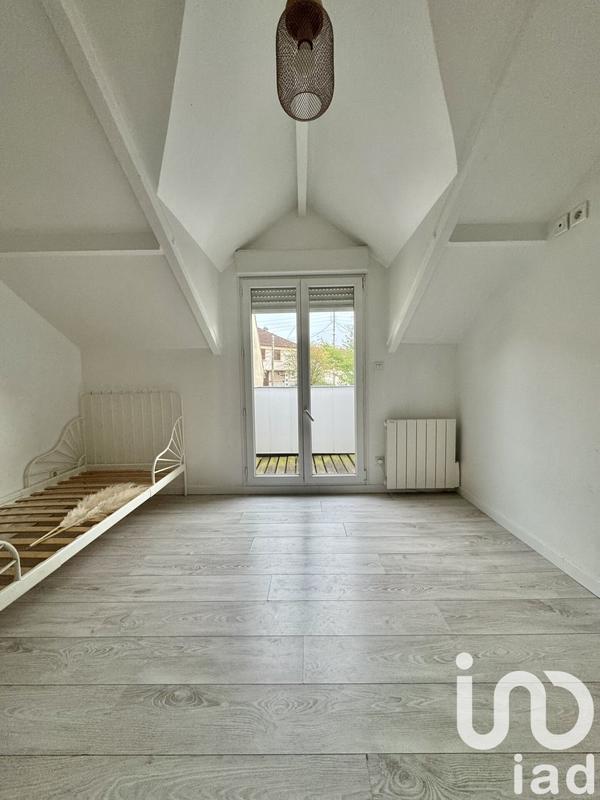 Maison - 95 m² - 5 pièces