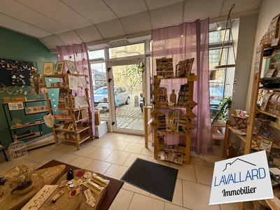 Local commercial - 60 m² - 1 pièce