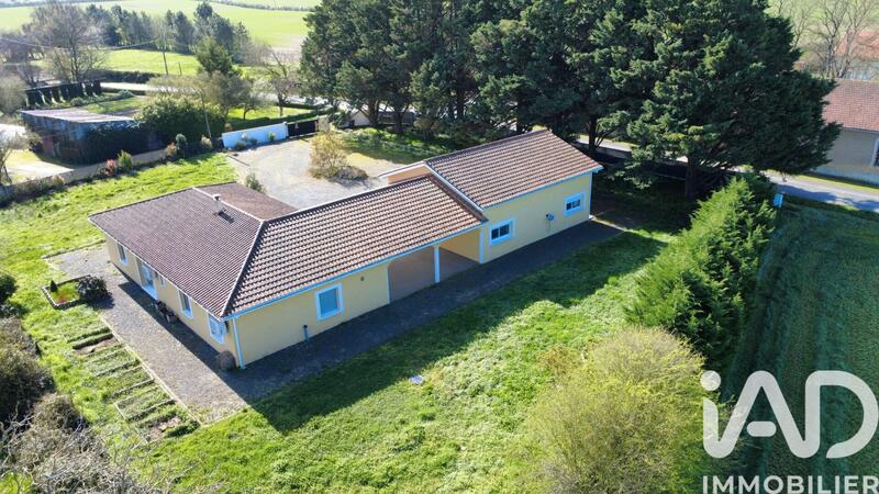 Maison - 152 m² - 6 pièces