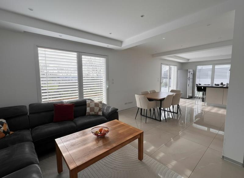 Maison - 130 m² - 6 pièces