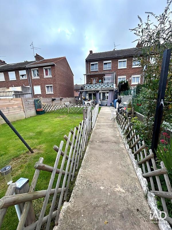 Maison - 115 m² - 6 pièces