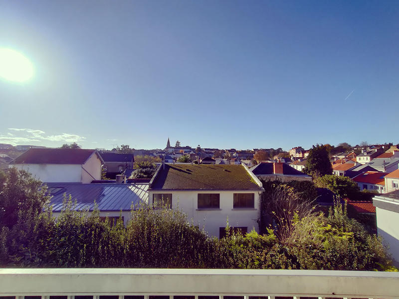 Appartement - 85 m² - 4 pièces