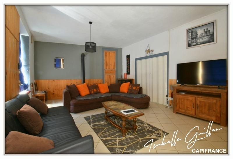 Maison - 352 m² - 9 pièces