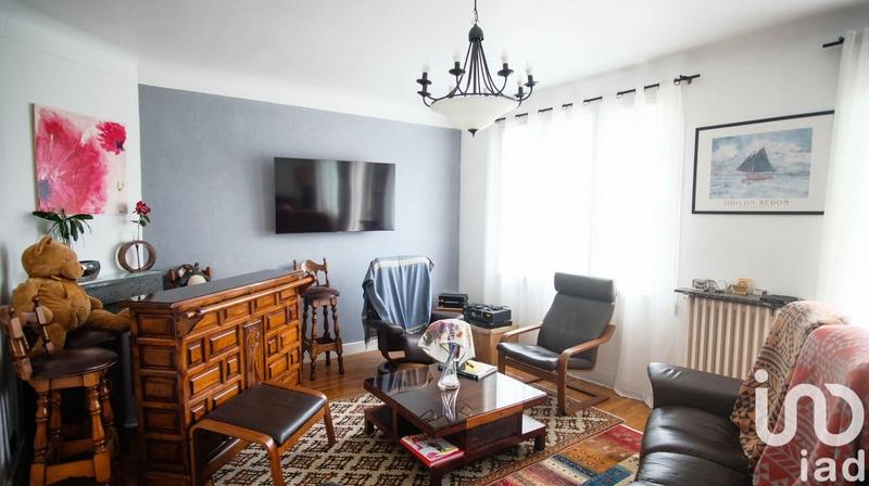 Maison - 98 m² - 5 pièces