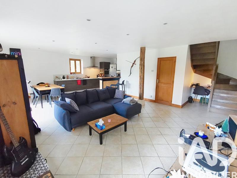 Maison - 320 m² - 7 pièces