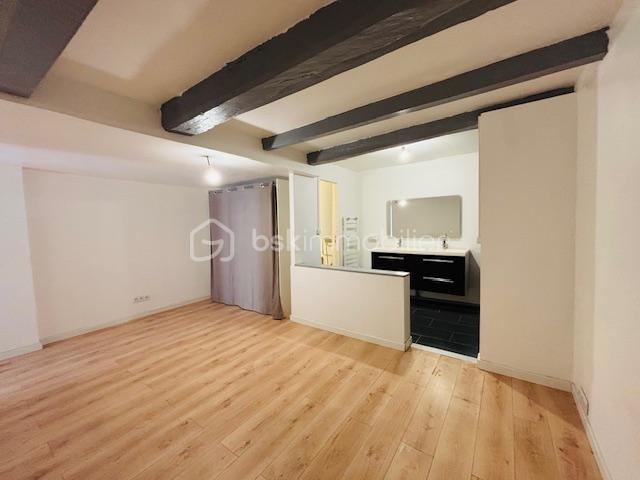 Maison de village - 94 m² - 4 pièces