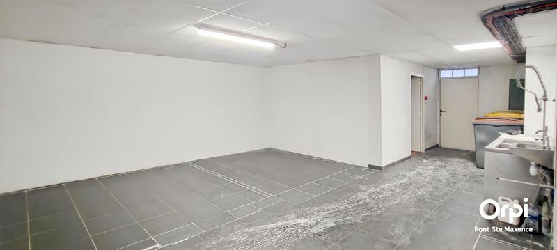 Local commercial - 210 m²