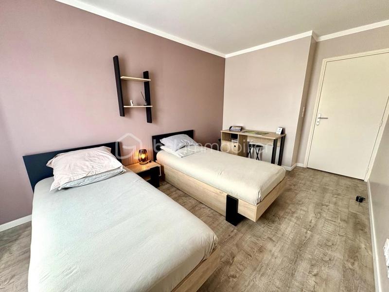 Appartement - 87 m² - 5 pièces