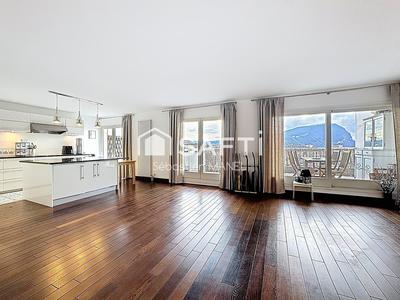 Appartement - 105 m² - 4 pièces