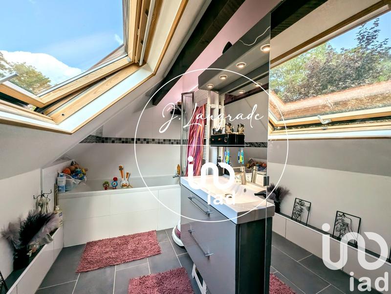 Maison - 125 m² - 5 pièces