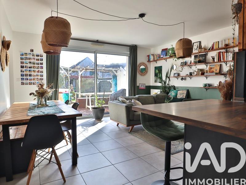 Maison - 94 m² - 4 pièces