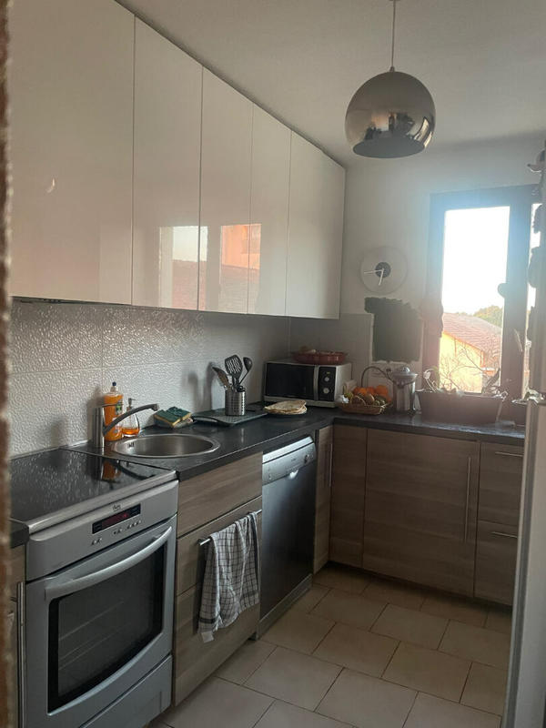 Appartement - 70 m² - 3 pièces