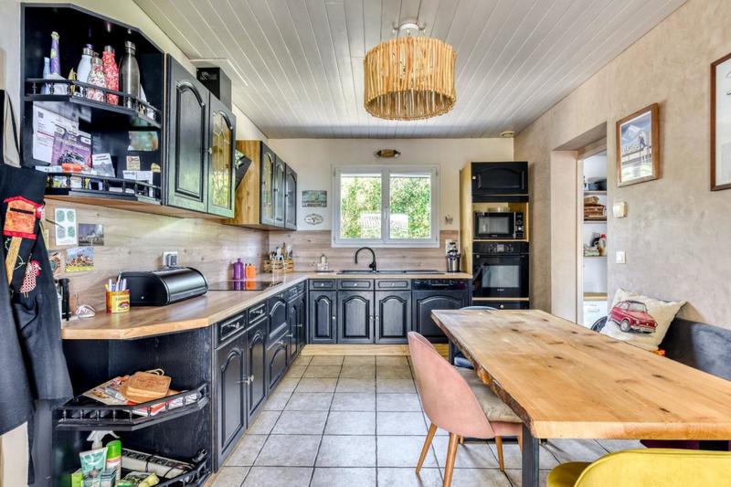 Villa - 163 m² - 7 pièces