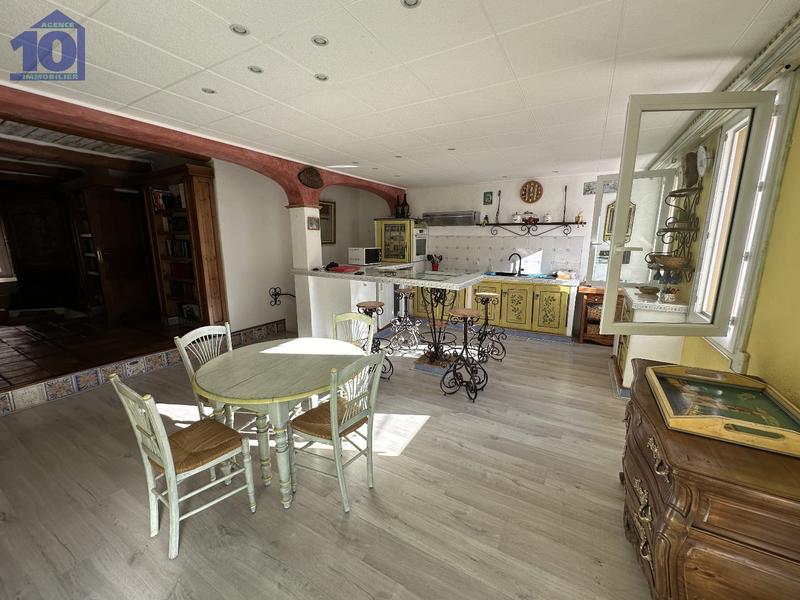 Maison de village - 105 m² - 5 pièces