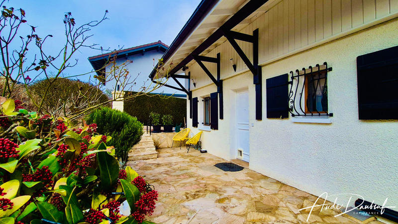 Maison - 107 m² - 5 pièces