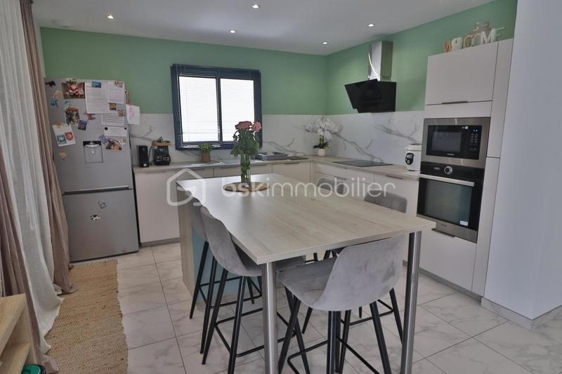 Villa - 105 m² - 4 pièces