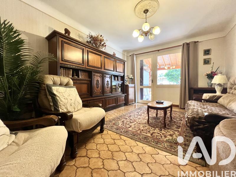 Maison - 104 m² - 5 pièces