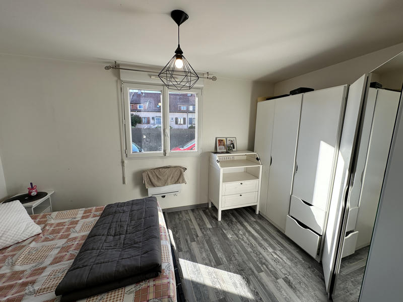 Maison - 88 m² - 5 pièces