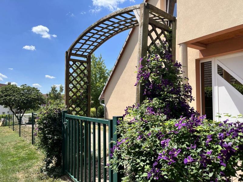 Maison - 200 m² - 8 pièces