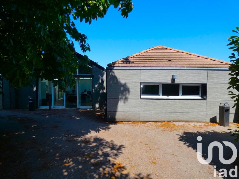 Maison - 383 m² - 7 pièces