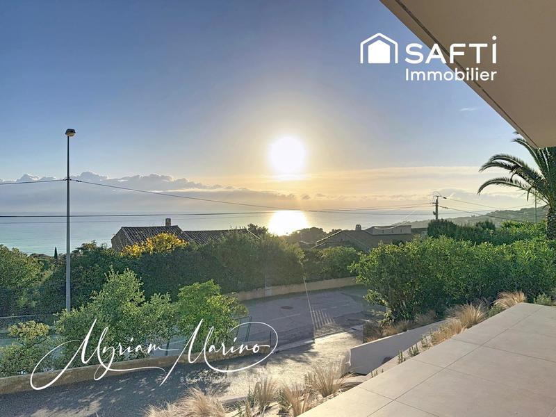 Appartement - 112 m² - 5 pièces