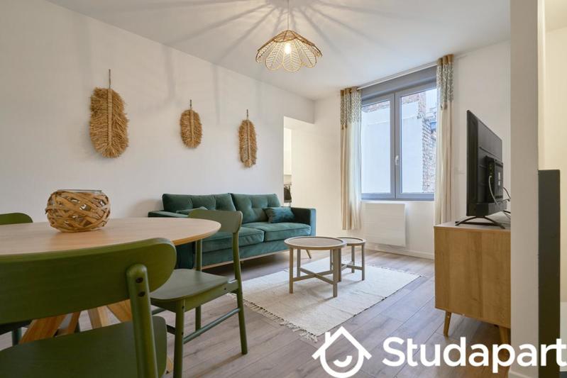 Chambre - 11 m² - 1 pièce