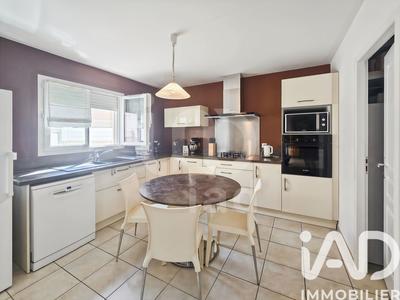 Appartement - 96 m² - 4 pièces