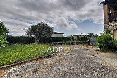 Appartement - 93 m² - 3 pièces