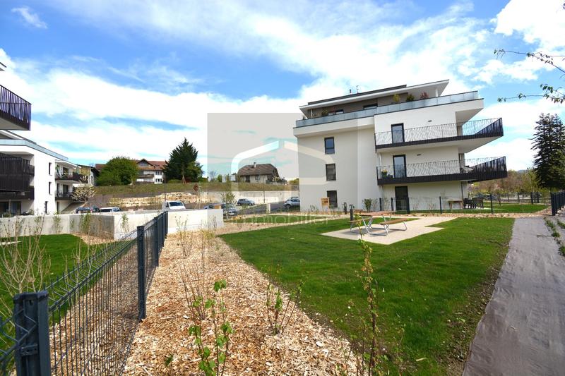 Appartement - 86 m² - 4 pièces