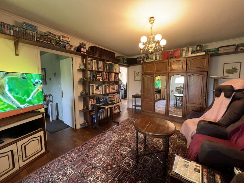 Maison - 212 m² - 7 pièces