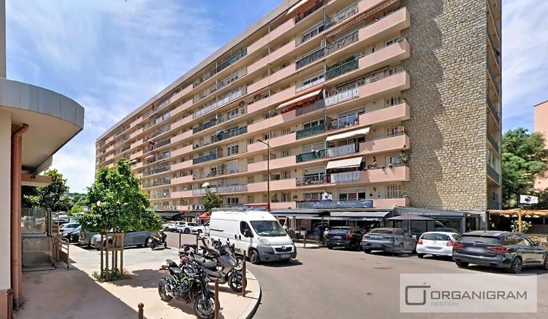 Appartement - 60 m² - 2 pièces