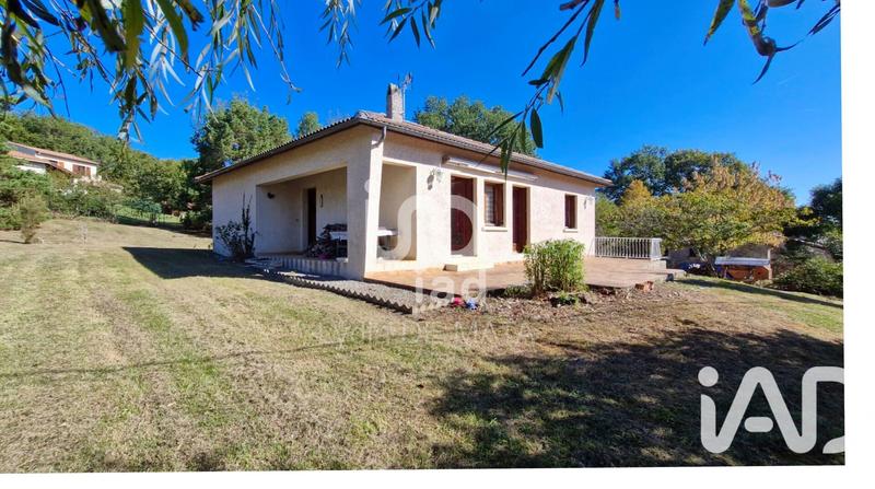 Maison - 98 m² - 4 pièces