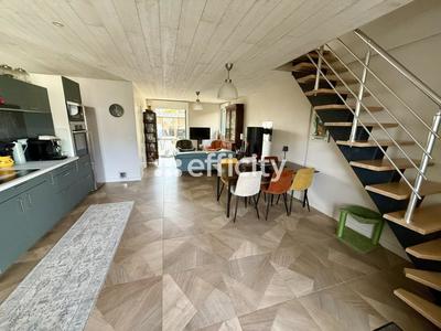 Maison - 69 m² - 3 pièces