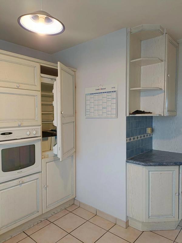 Appartement - 85 m² - 3 pièces