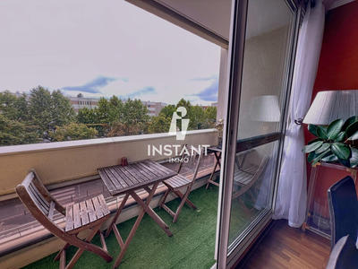 Appartement - 82 m² - 4 pièces