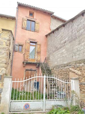 Maison de village - 232 m² - 7 pièces