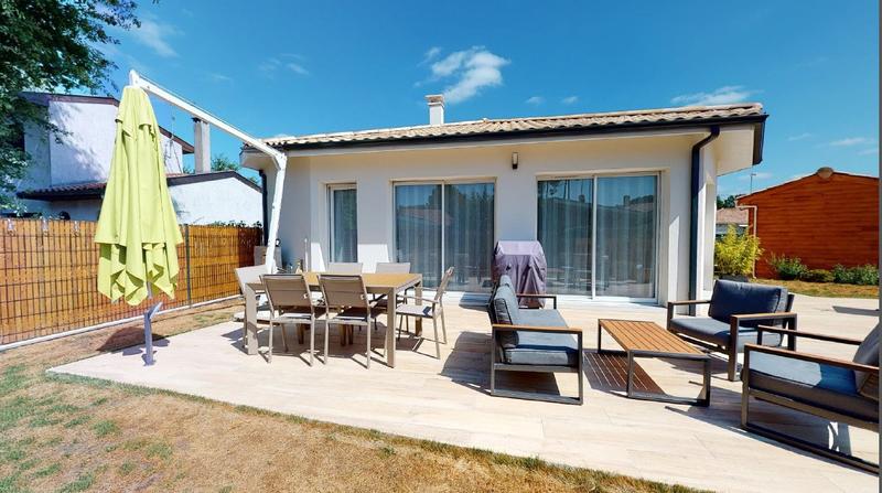 Terrain constructible - 707 m²